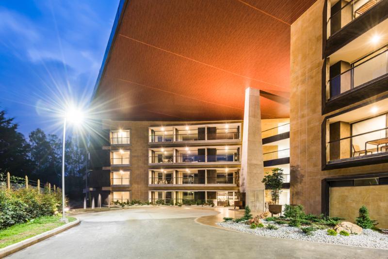 Travelers Rio Verde Living Suites リオネグロ エクステリア 写真